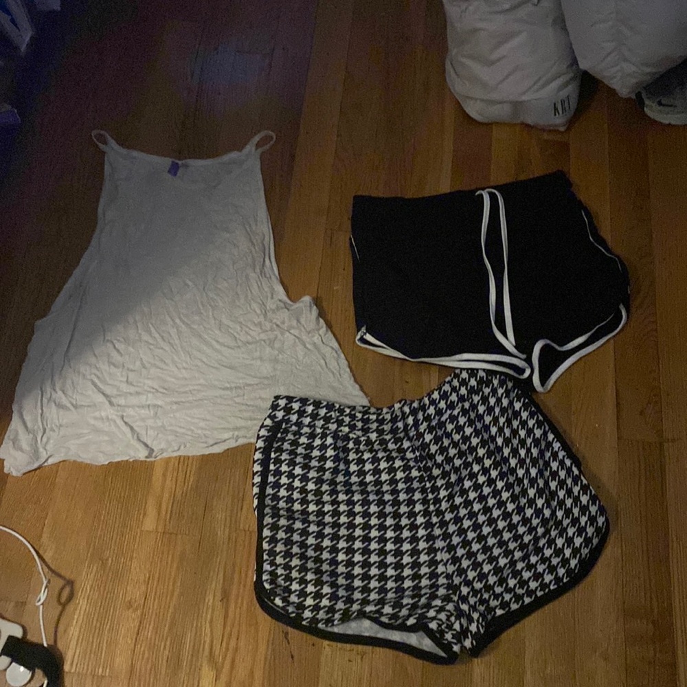 Bundle of xs clothes ( Emma& Sam / shein